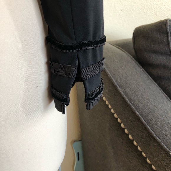 Blazer - Picture 2 of 8